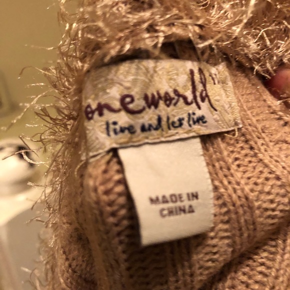 Sweater Vest, by one world. - Picture 7 of 7